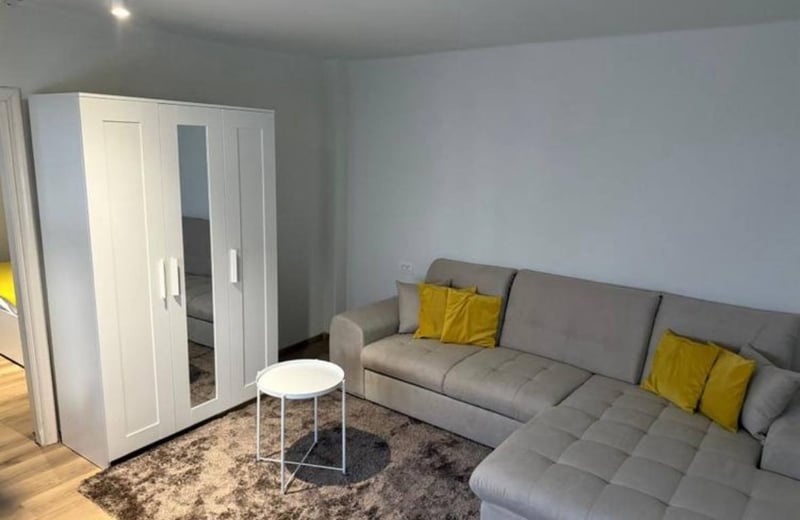 Аренда комфортного 3-комнатного дома с отдельной кухней, 88 м², район Фалеза Норд, Констанца, Румыния